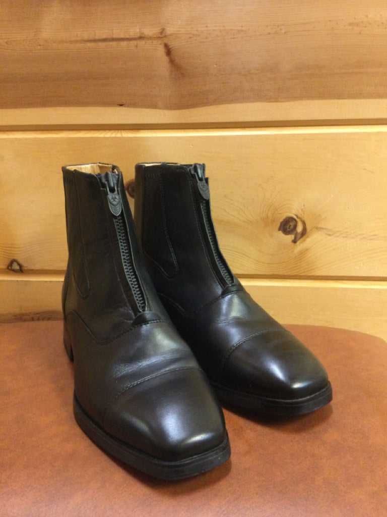 Size 8 1/2 Boots - Matte