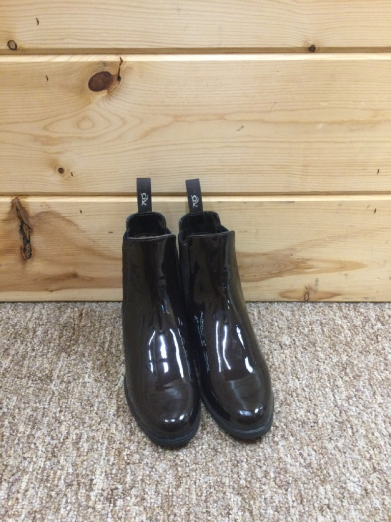 Size 6 Boots - Patent