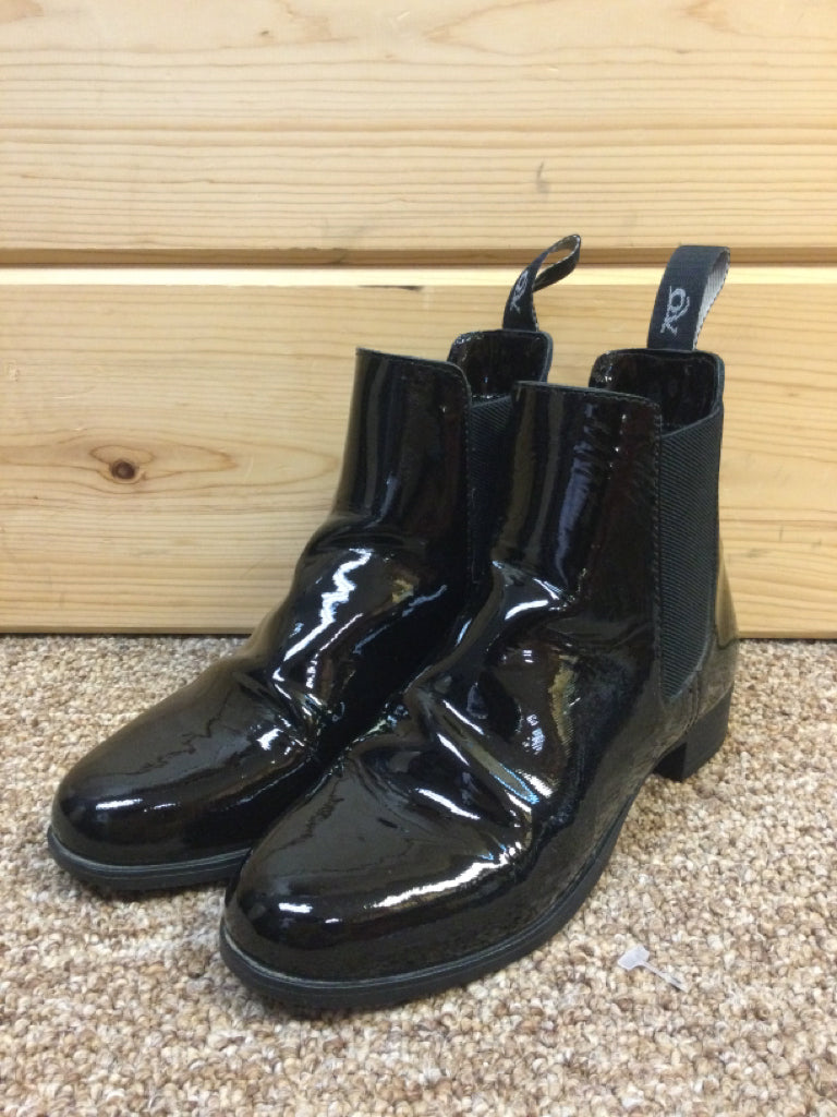 Size 3 Child Boots - Patent