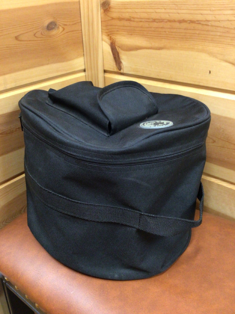 Helmet Carrier