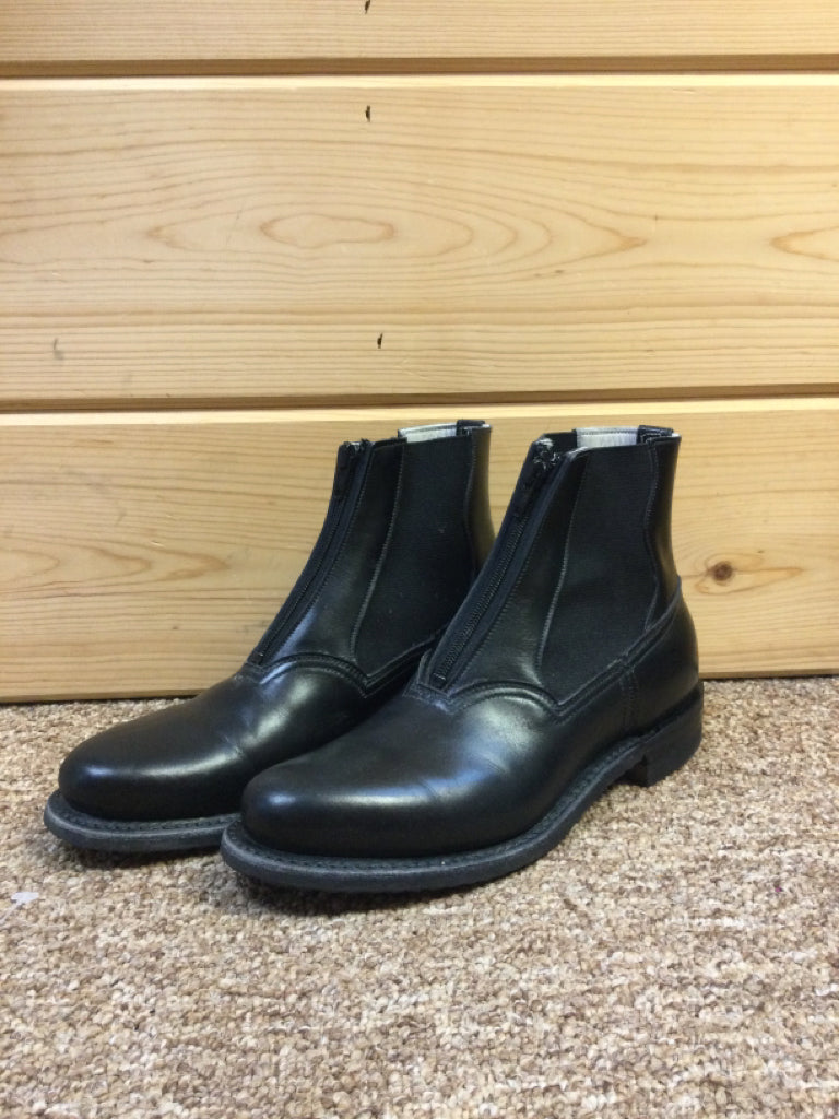 Size 6 Boots - Matte
