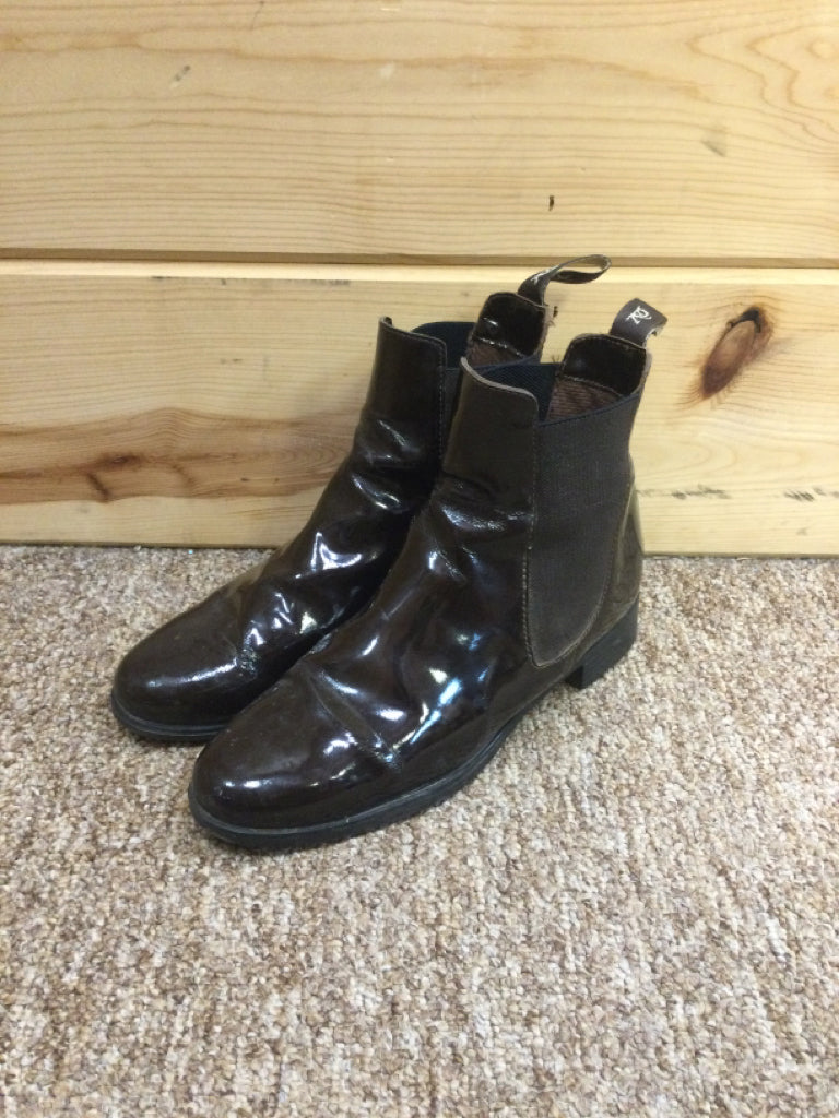 Size 6 1/2 Boots - Patent