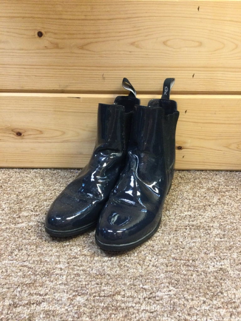 Size 8 1/2 Boots - Patent
