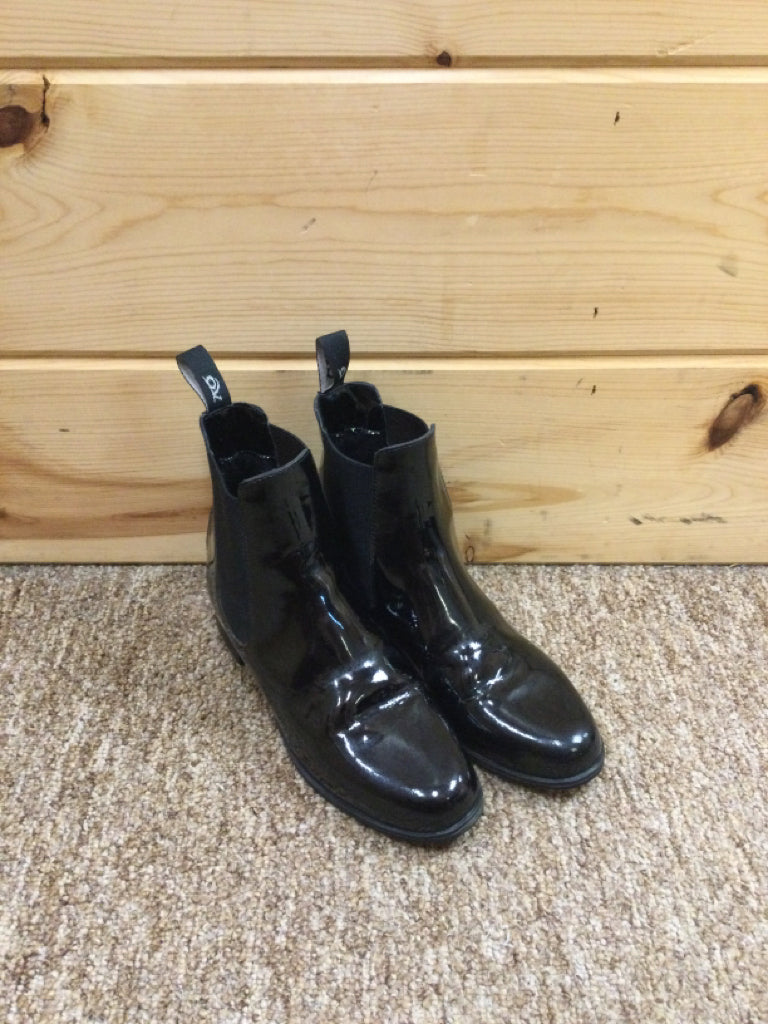 Size 6 Boots - Patent