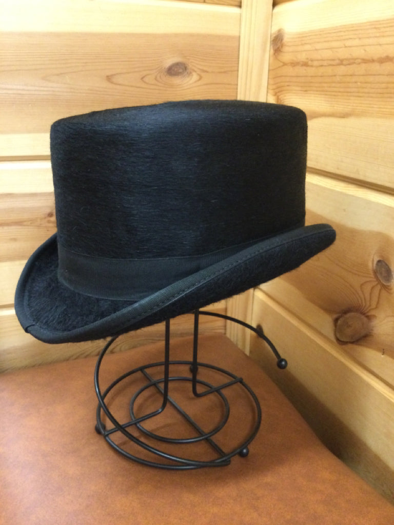 Size 7 1/8 Top Hat