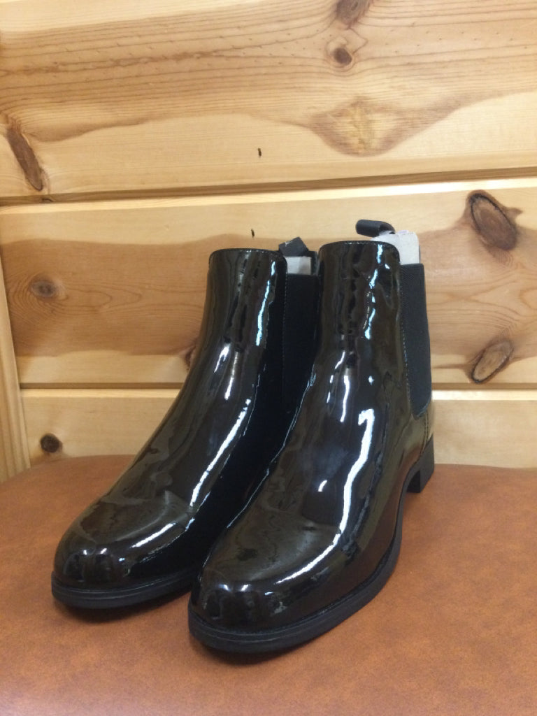 Size 9 Boots - Patent