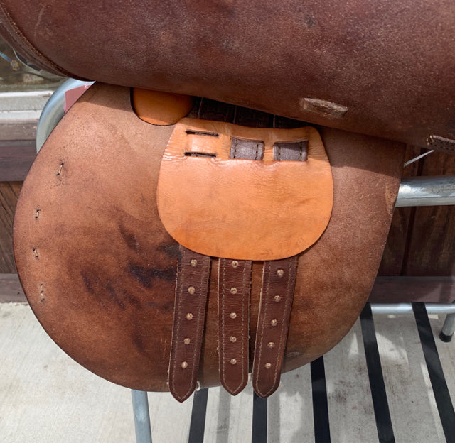 Saddle