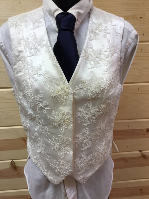 C 34 W 30 NW 18 Vest