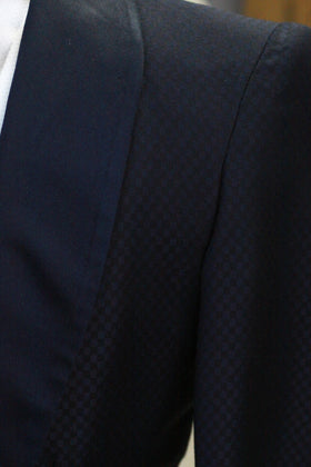 C 32 SS 13.5 NW 14 NK 33.5 SW 22 W 25 IS 30 Formal Tuxedo