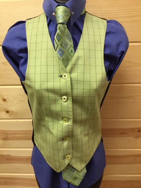 C 32 W 28 NW 19.5 Vest