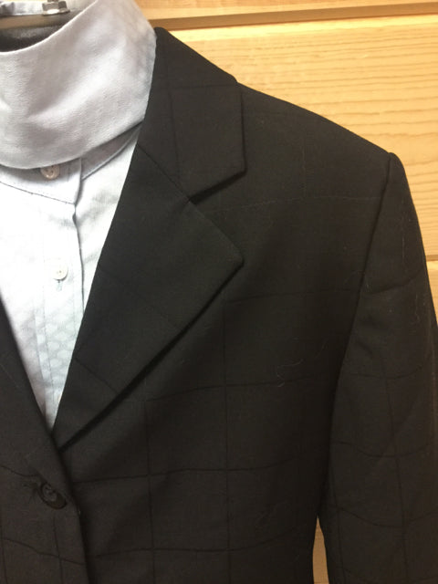 C 29 SS 13.5 CL 22 SW 21 W 28 Hunt Jacket