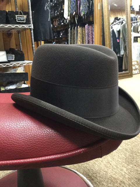 Size 6 3/4 Homburg