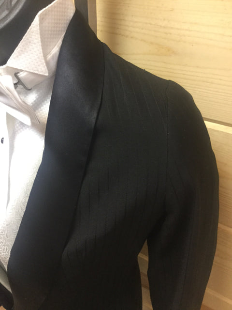 C 33 SS 12 NW 15.5 NK 36 SW 23 W 30+2 IS 34 Formal Tuxedo