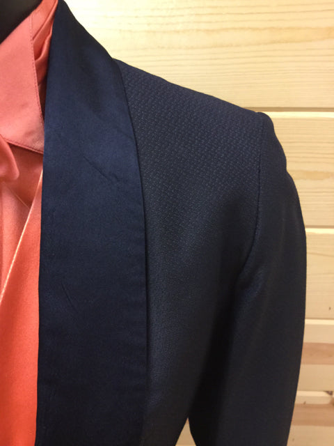 C 32 SS 13 NW 14.5 NK 36 SW 23 W 27 IS 35 Formal Tuxedo