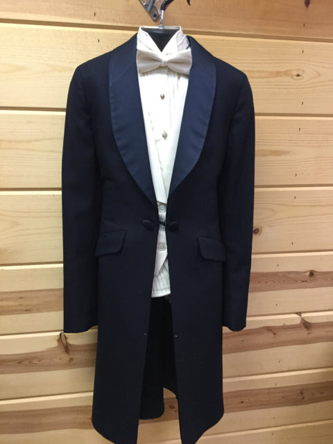 C 29 SS 12.5 NW 13.5 NK 31.5 SW 21.5 W 25 IS 32.5 Formal Tuxedo