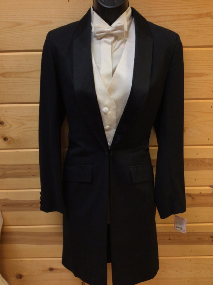 C 32 SS 14 NW 16.5 NK 36 SW 23.5 W 28 IS 34.5 Formal Tuxedo