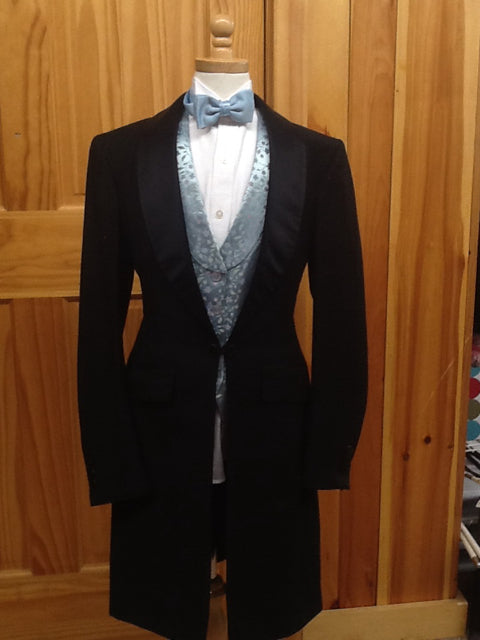 C 30 SS 14.5 NW 13.5 NK 34 SW 22.5 W 27 IS 31 Formal Tuxedo