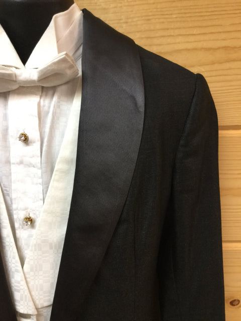C 30 SS 12.5 NW 14 NK 35 SW 21 W 24+2 IS 32+2 Formal Tuxedo