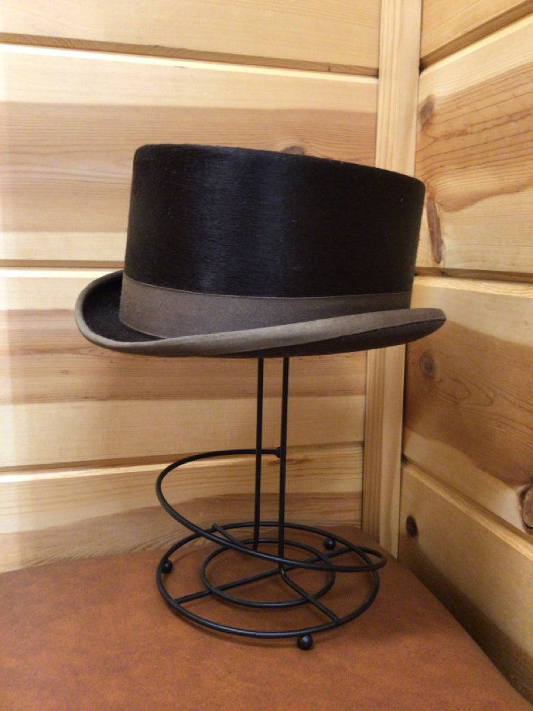 Size 6 3/4 Top Hat