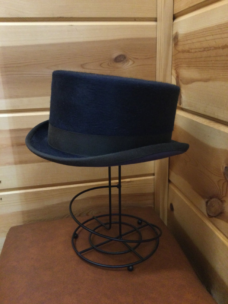 Size 6 3/4 Top Hat