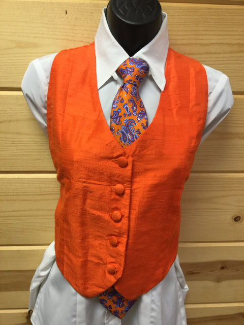C 37 W 37 NW 18 Vest