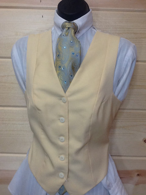 C 39 W 32 NW 17.5 Vest
