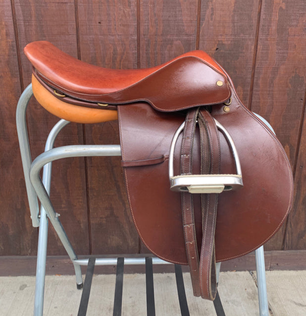Saddle