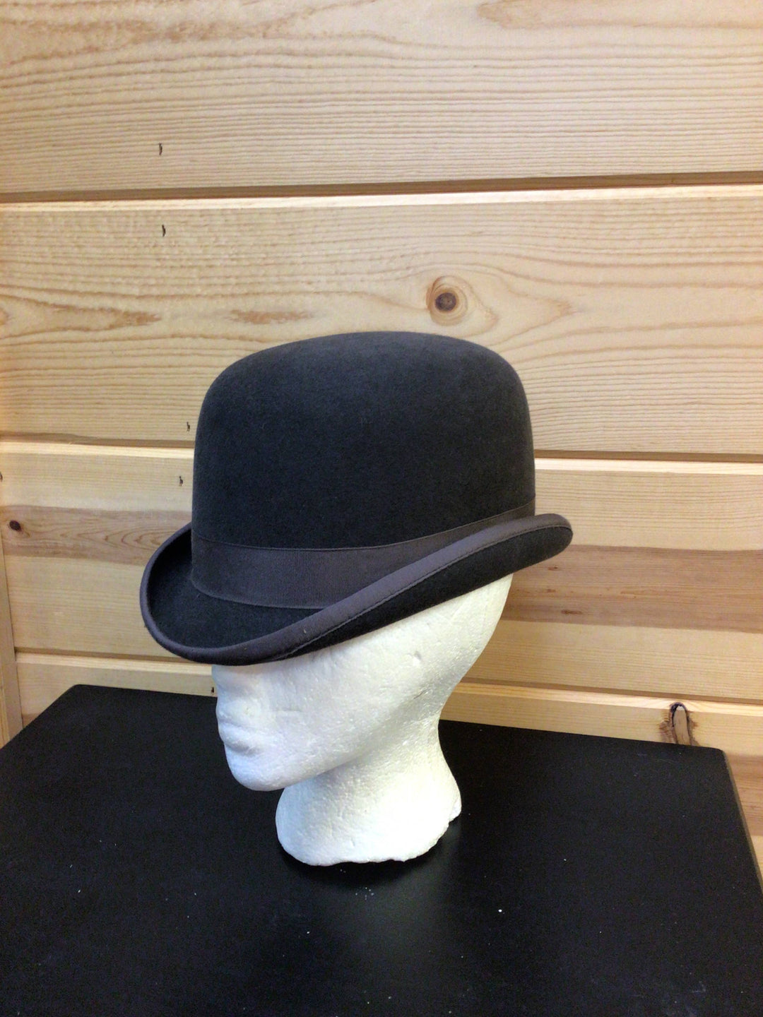 Size 6 7/8 Derby