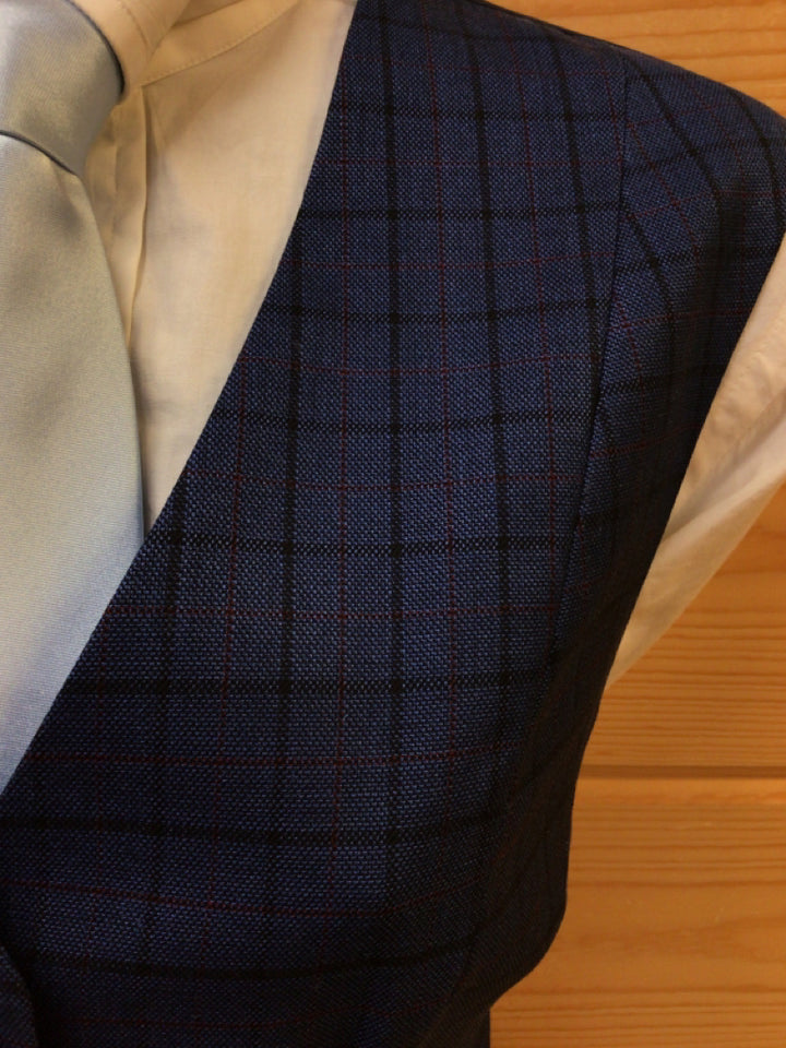 C 36 W 32 NW 18 Vest