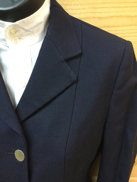 C 33 SS 16 CL 25 SW 23 W 28 Hunt Jacket