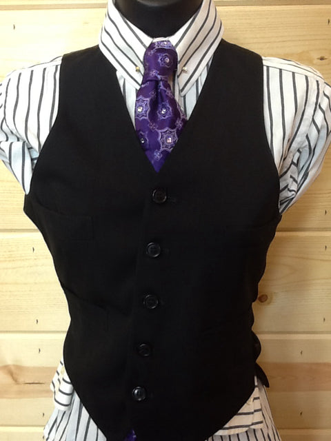 C 32 W 28 NW 15 Vest