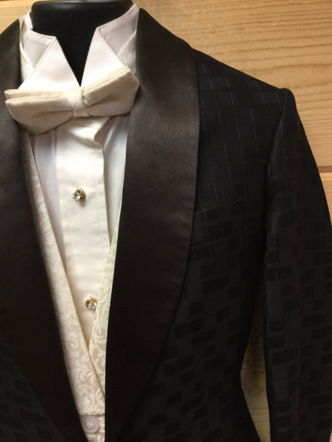 C 27 SS 11.5 NW 13 NK 27 SW 17.5 W 20 IS 27 Formal Tuxedo