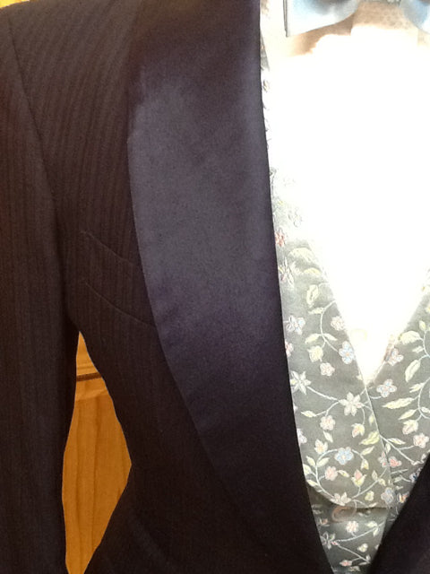 C 28 SS 13 NW 13.5 NK 30 SW 21 W 23+2 IS 30+1 Formal Tuxedo