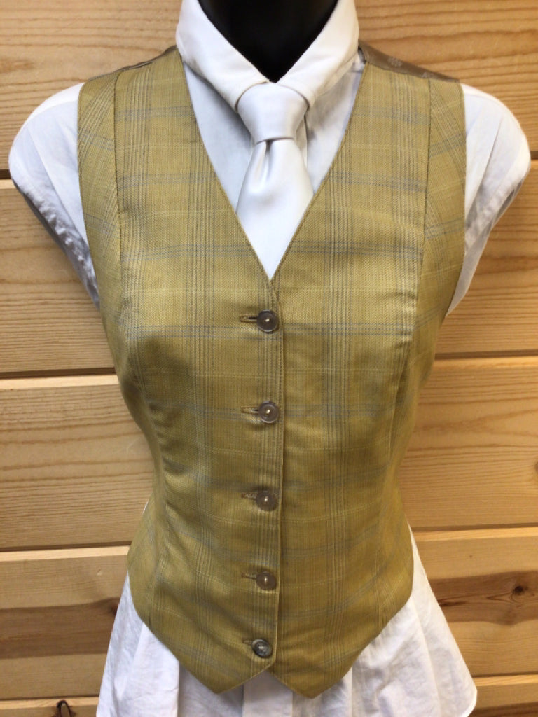 C 36 W 32 NW 17.5 Vest