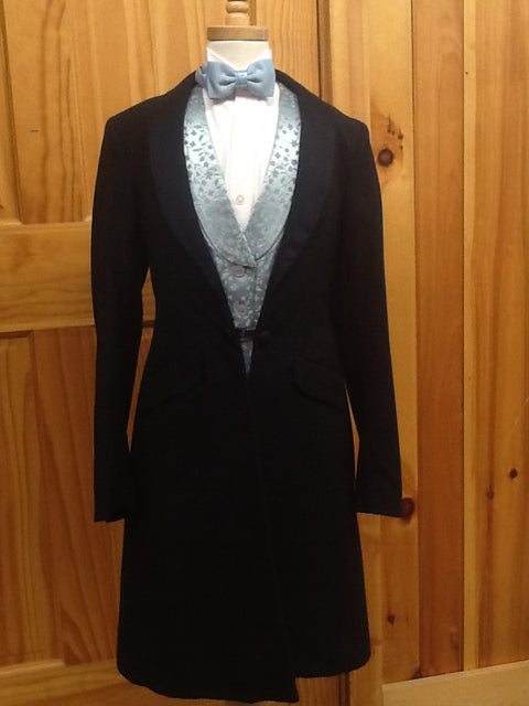 C 30 SS 13.5 NW 14 NK 34 SW 21.5 W 27 IS 31 Formal Tuxedo