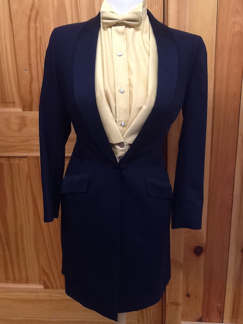C 34 SS 15 NW 18 NK 36 SW 22 W 24+2 IS 32+2.5 Formal Tuxedo