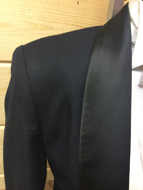 C 34 SS 14.5 NW 14.5 NK 32.5 SW 22.5 W 29+3 IS 30.5 Formal Tuxedo