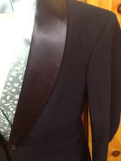 C 29 SS 14 NW 13 NK 30 SW 19 W 27 IS 28 Formal Tuxedo