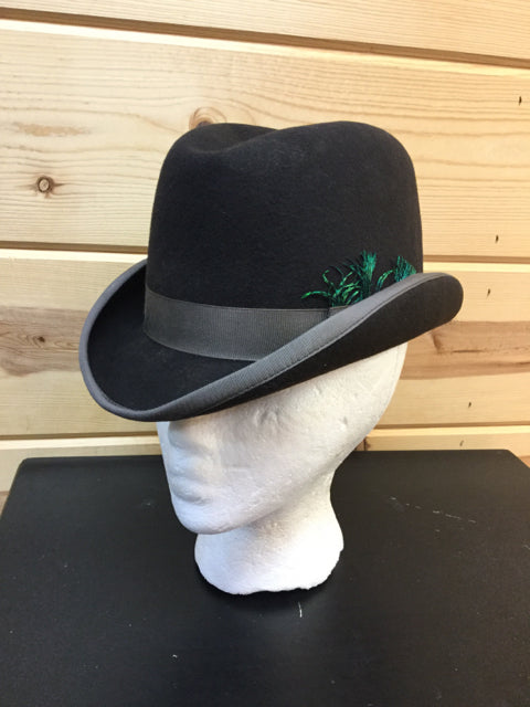 Size 6 7/8 Homburg