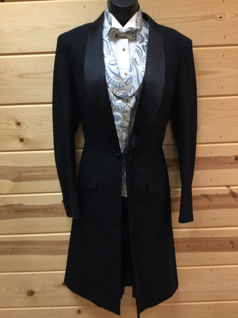 C 41 SS 16.5 NW 17.5 NK 41.5 SW 24 W 30 IS 36 Formal Tuxedo