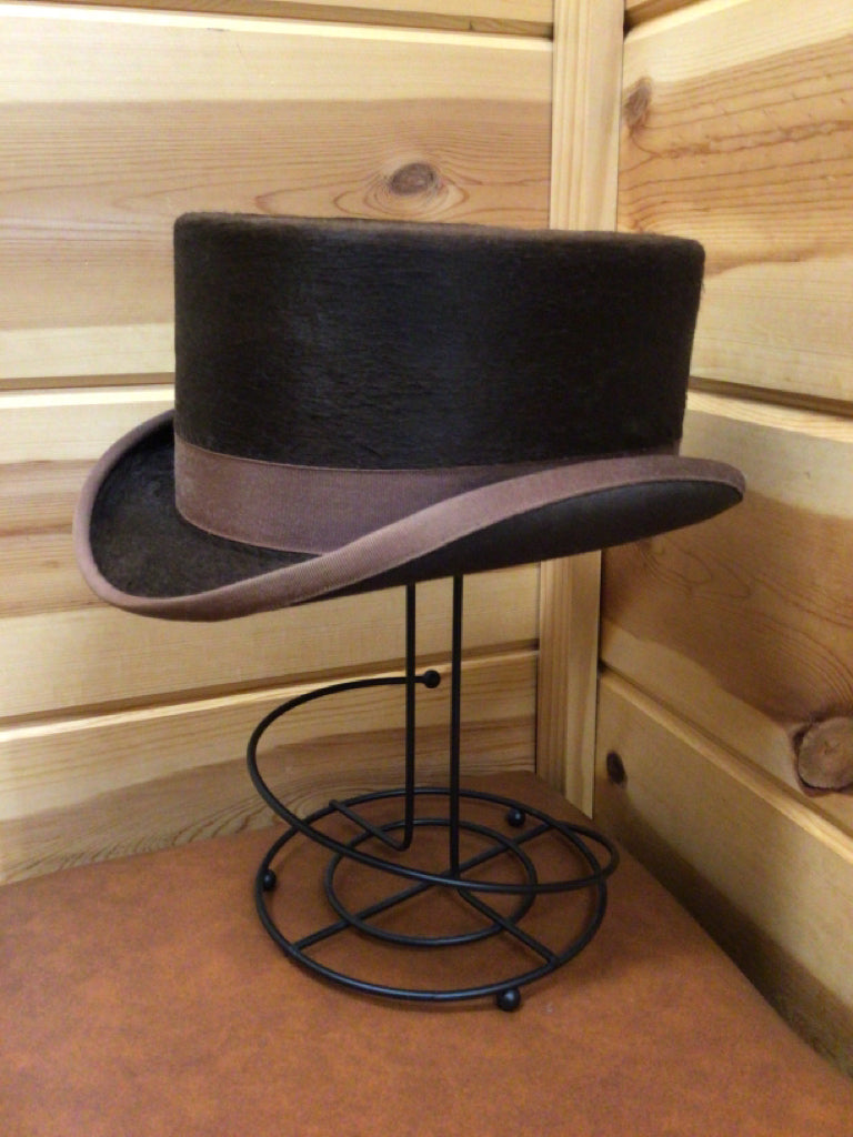 Size 6 3/4 Top Hat