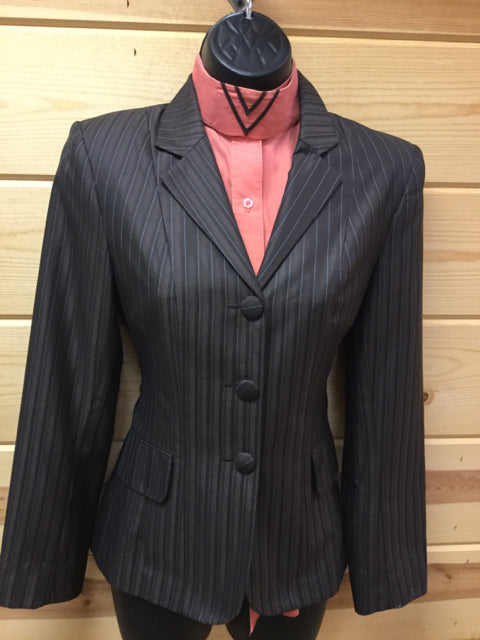 C 33 SS 15 CL 23.5 SW 23 W 30 Hunt Jacket