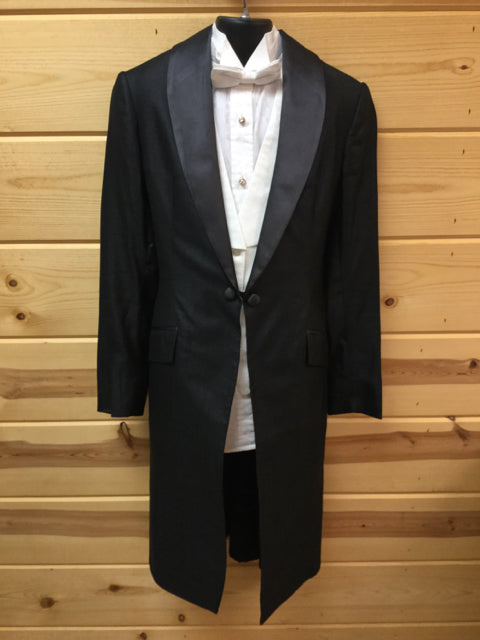 C 30 SS 12.5 NW 14 NK 35 SW 21 W 24+2 IS 32+2 Formal Tuxedo