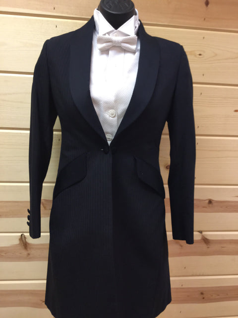 C 29 SS 13.5 NW 14 NK 31 SW 20.5 W 25 IS 28.5 Formal Tuxedo