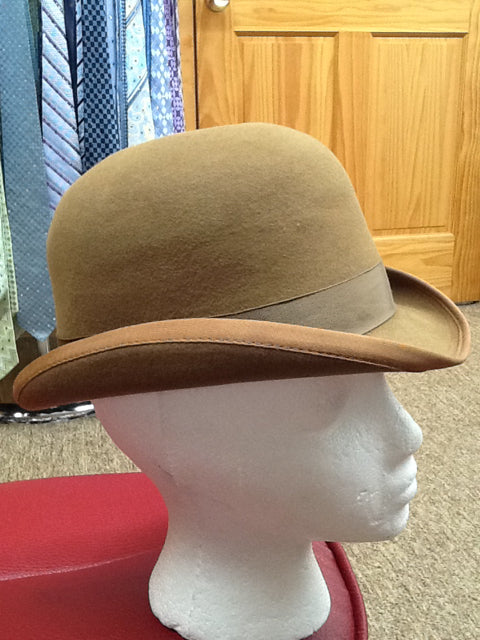 Size 6 7/8 Derby