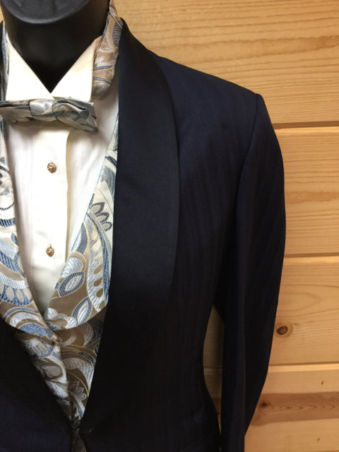 C 34 SS 14.5 NW 15 NK 36.5 SW 24 W 32 IS 34 Formal Tuxedo