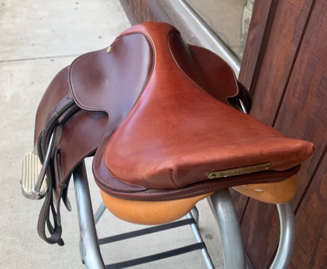 Saddle