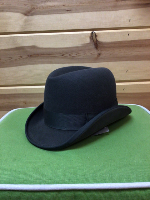 Size 7 Homburg