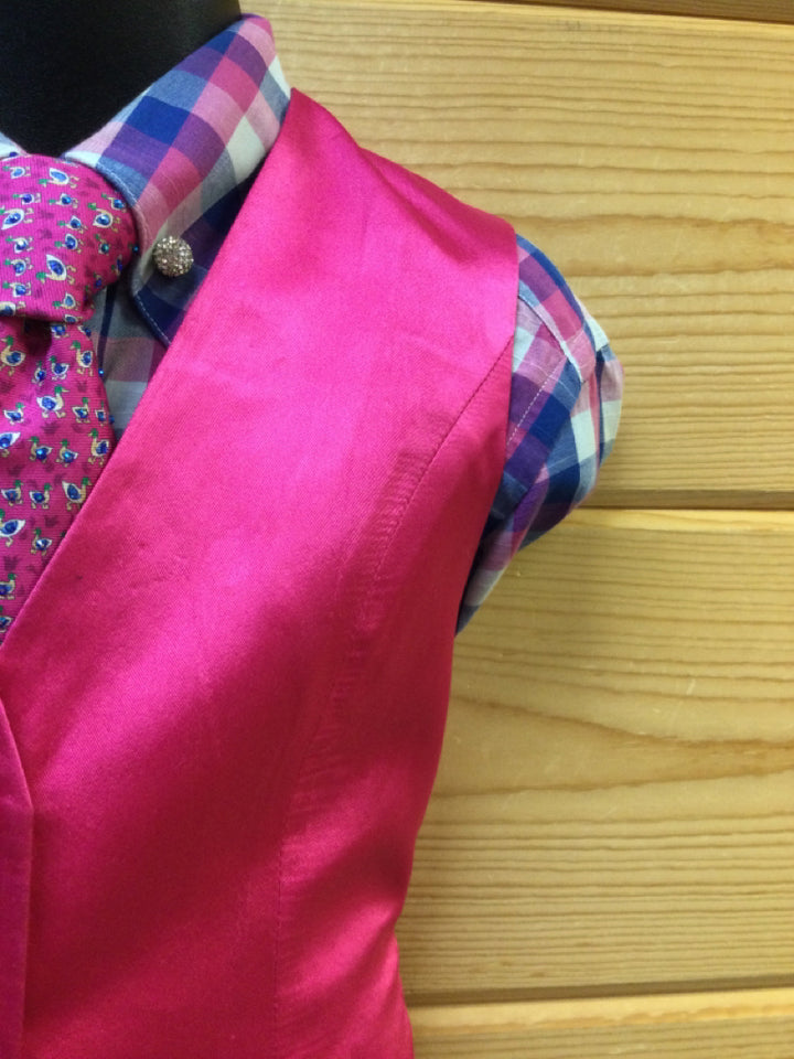 C 27 W 26.5 NW 17.5 Vest