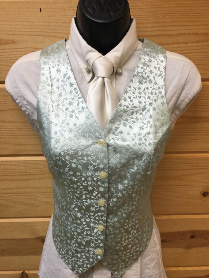 C 38 W 34.5 NW 19 Vest